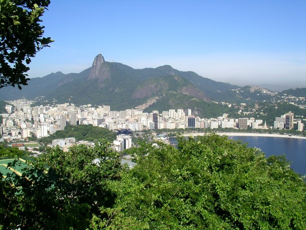 ボタフォゴ海岸 - Praia de Botafogo in Rio de Janeiro, Brazil