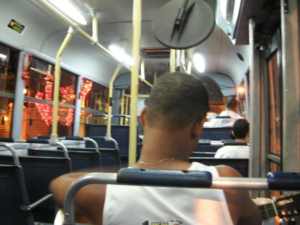 ブラジルのバス車内 - The interior of the bus in Brazil