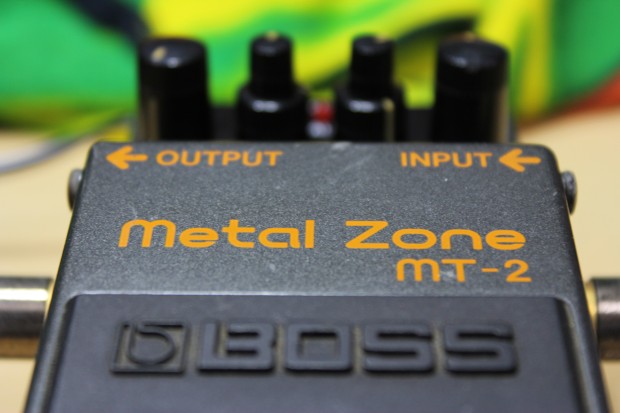 メタルゾーン - BOSS Metal Zone MT-2