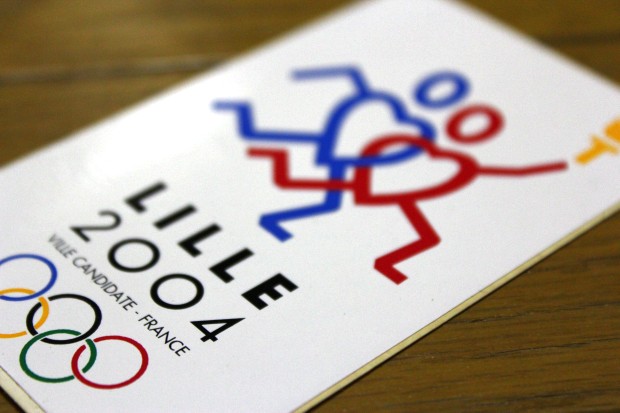 フランスのリール、2004年夏季五輪招致ステッカー - The sticker of LILLE(France) city candidate for the 2004 olympics